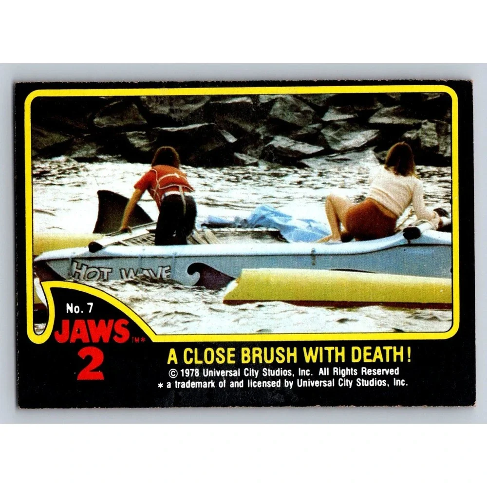 Jaws 2 A Close Brush With Death! 1978 Jaws 2 No. 7 Non-Sport Card